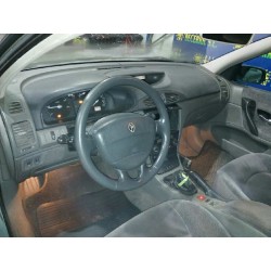 renault laguna ii (bg0) del año 2001