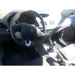 renault megane iii berlina 5 p del año 2010