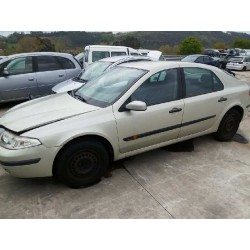 renault laguna ii (bg0) del año 2001