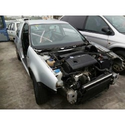 volkswagen golf iv berlina (1j1) del año 2001
