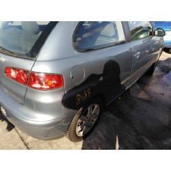 seat ibiza (6l1) del año 2004