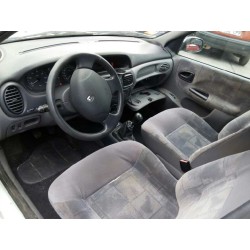 renault megane i fase 2 classic (la..) del año 2001