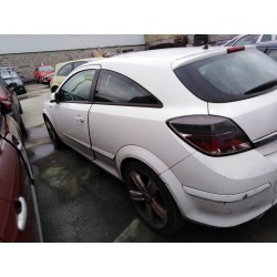 opel astra gtc del año 2008