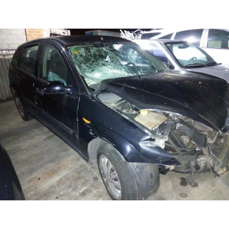 ford focus berlina (cak) del año 2001