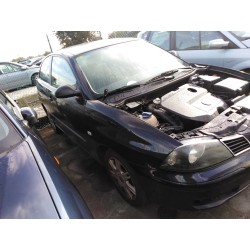 seat ibiza (6l1) del año 2002