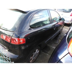 seat ibiza (6l1) del año 2002