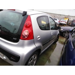 peugeot 107 del año 2008