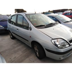 renault scenic (ja..) del año 2003