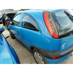 opel corsa c del año 2002