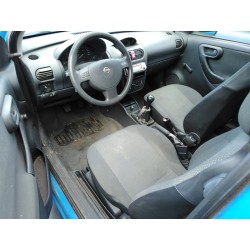 opel corsa c del año 2002