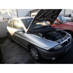 lancia lancia y del año 1999
