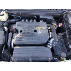 lancia lancia y del año 1999