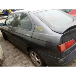 alfa romeo 146 del año 2000