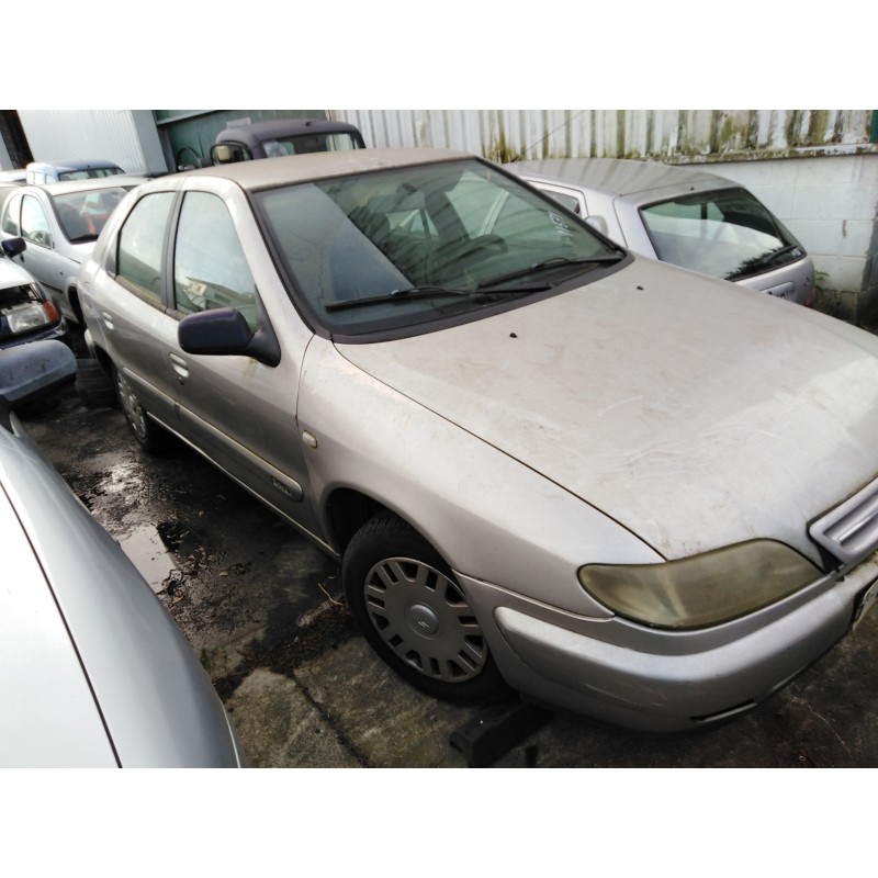 citroen xsara berlina del año 1999
