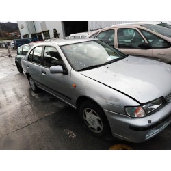nissan almera (n15) del año 1999
