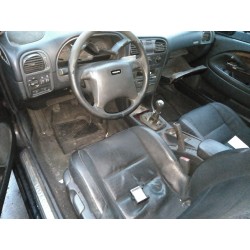 volvo s40 berlina del año 2000