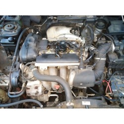volvo s40 berlina del año 2000
