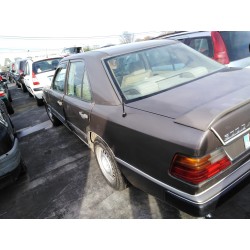 mercedes clase e (w124) berlina del año 1986