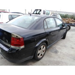 opel vectra c berlina del año 2003