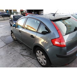 citroen c4 berlina del año 2006