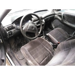 opel astra f berlina del año 1993