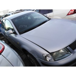 volkswagen passat berlina (3b2) del año 1999