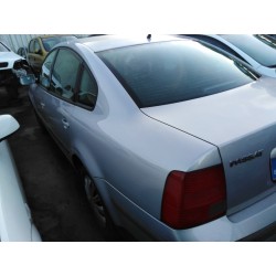 volkswagen passat berlina (3b2) del año 1999