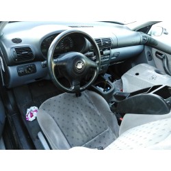 seat toledo (1m2) del año 2000