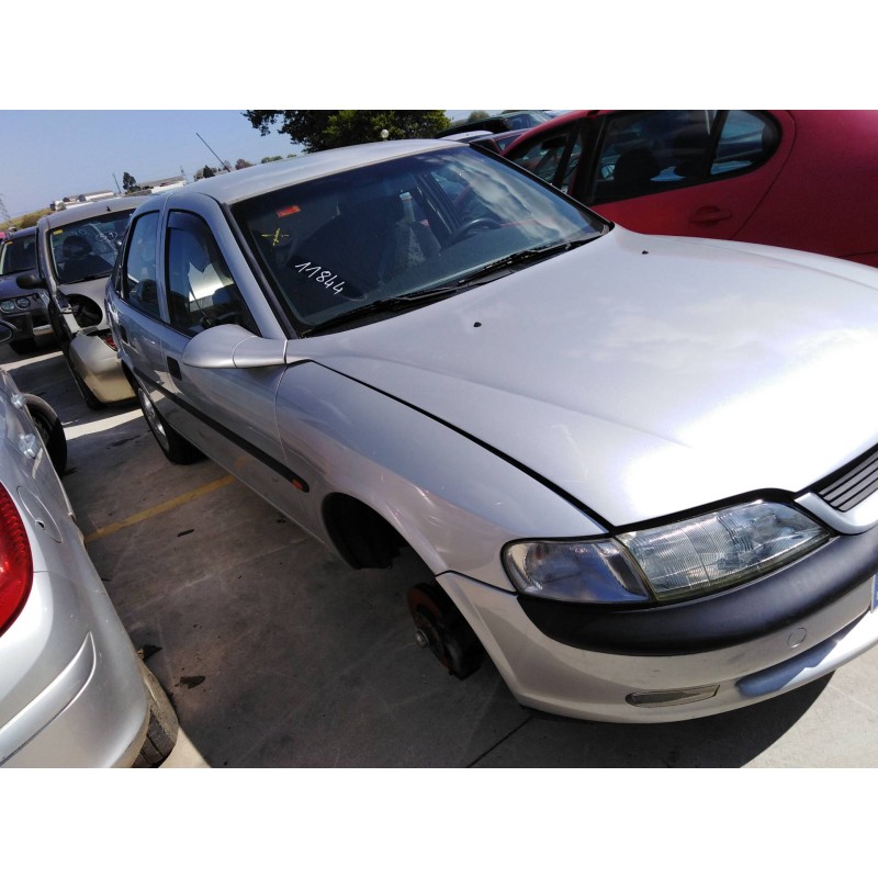 opel vectra b berlina del año 1997