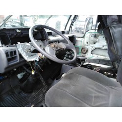 nissan cabstar e del año 2000