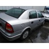 opel astra g berlina del año 1999