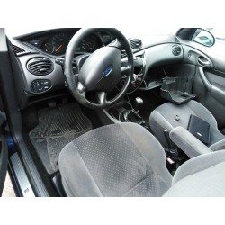 ford focus turnier (cak) del año 2004