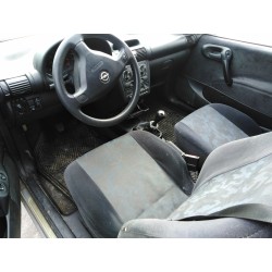 opel corsa b del año 1999