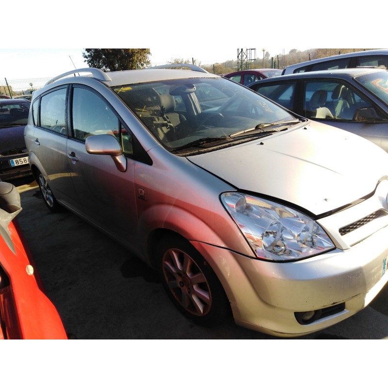 toyota corolla verso (r1) del año 2004 toyota corolla verso (r1) del año 2004