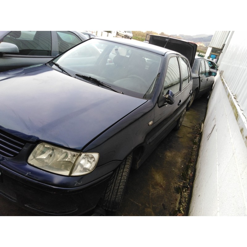 volkswagen polo berlina (6n2) del año 2000