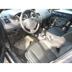 renault megane ii classic berlina del año 2004