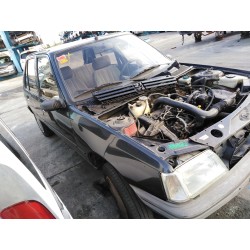 peugeot 205 berlina del año 1993