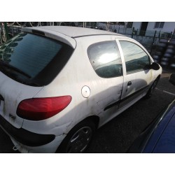 peugeot 206 berlina del año 1999