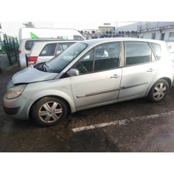 renault scenic ii del año 2004