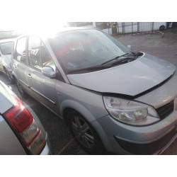 renault scenic ii del año 2004