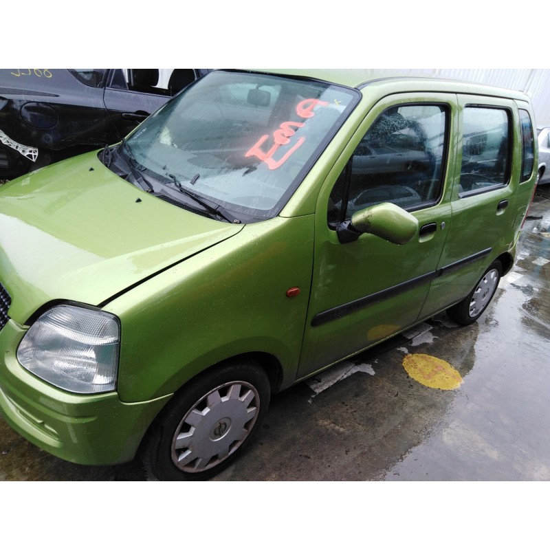 opel agila del año 2000