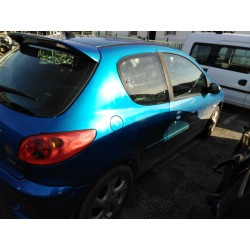 peugeot 206 berlina del año 2005