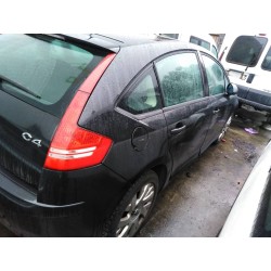 citroen c4 berlina del año 2005