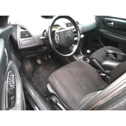 citroen c4 berlina del año 2005