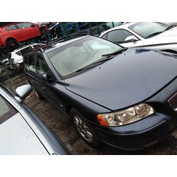 volvo v70 familiar del año 2004