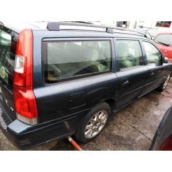 volvo v70 familiar del año 2004