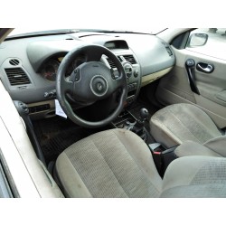 renault megane ii classic berlina del año 2007