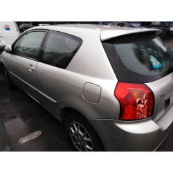 toyota corolla (e12) del año 2004