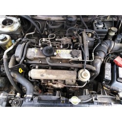 nissan primera berlina (p11) del año 2001