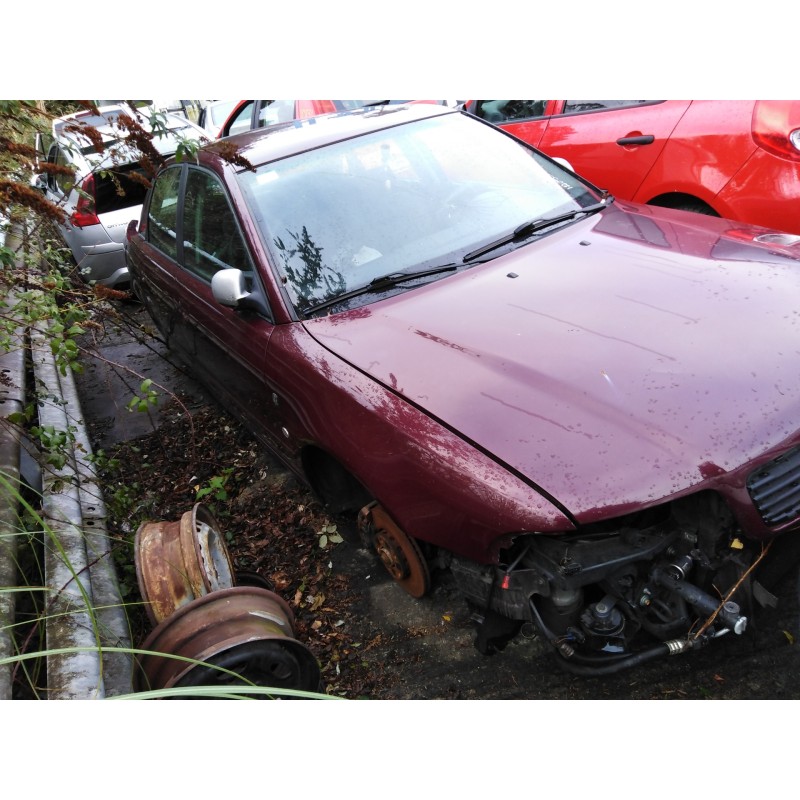 audi a4 berlina (b5) del año 2003
